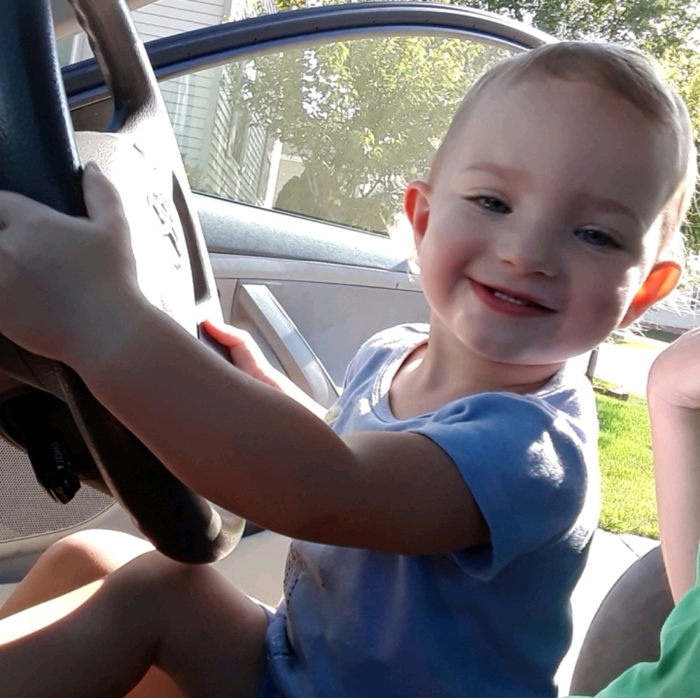 Meet your Posher, Raven